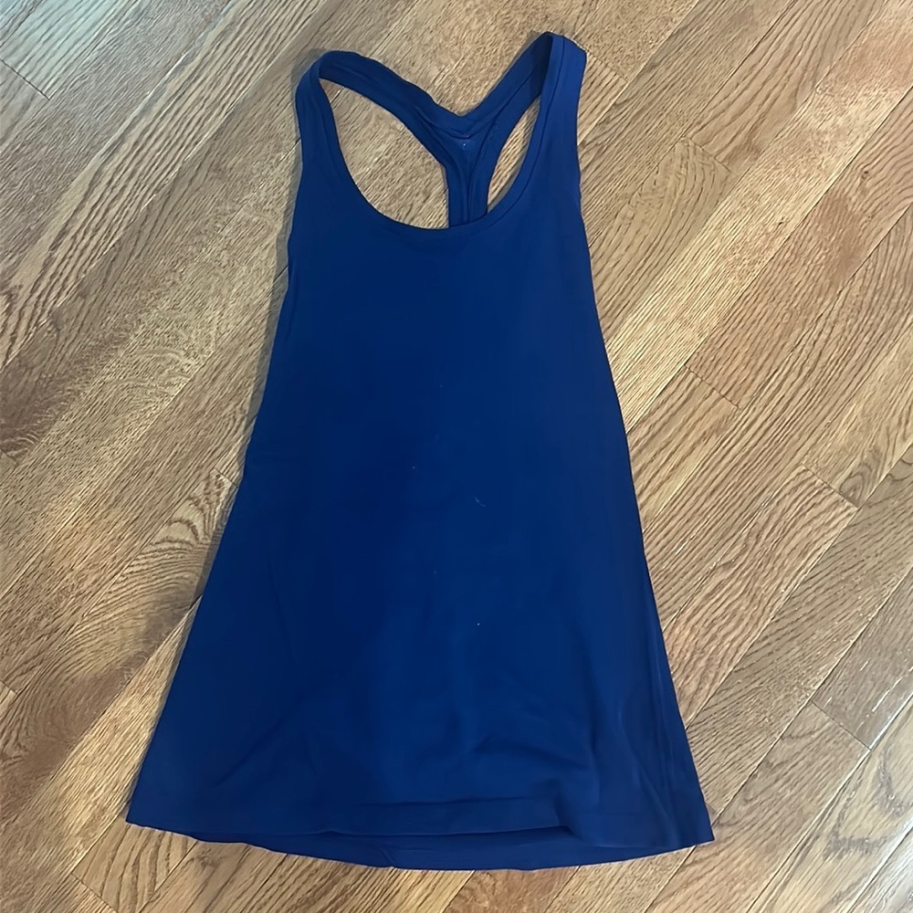 Lululemon Women’s Navy Athletic Tank Top Size 4
